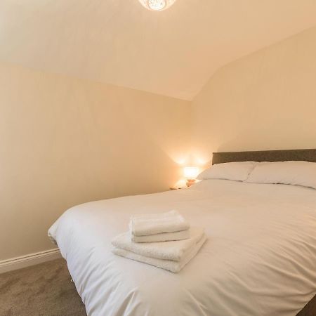 Apartment 4, 7 St Anns Apartments, Llandudno Bagian luar foto